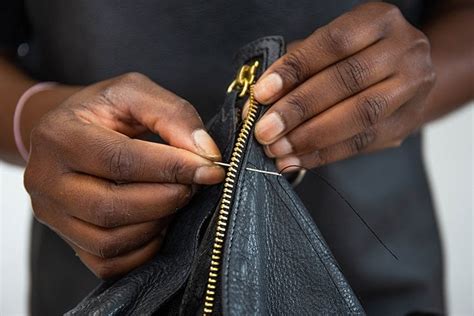 designer handbag restoration services.